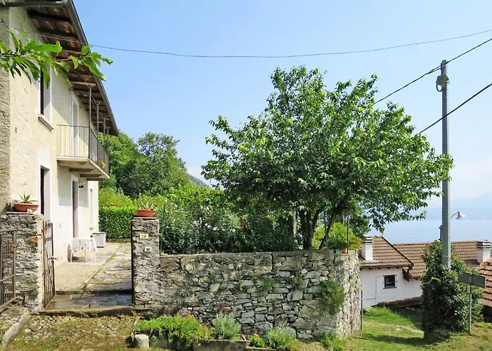 Dom wakacyjny Meri By Interhome Cannero Riviera